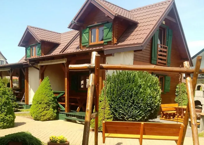 Feriehus Apartamentowe Drewniane Colorado Karwia