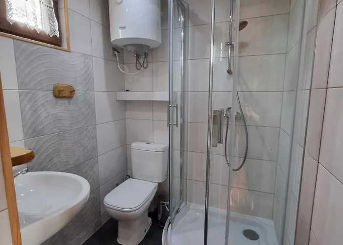 Feriehus Apartamentowe Drewniane Colorado Karwia